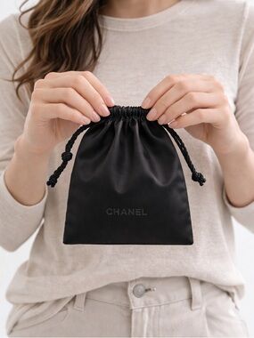 Chanel Luxury Black Jewelry Dust Bag